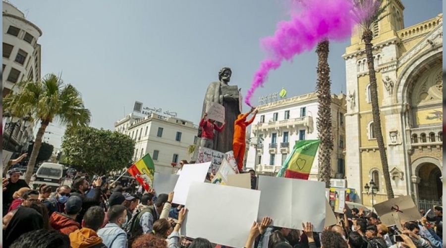 Tunus'ta siyasi ve ekonomik kriz protesto edildi