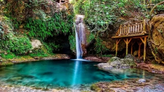 Turgut Şelalesi Marmaris'in gizli bir cenneti