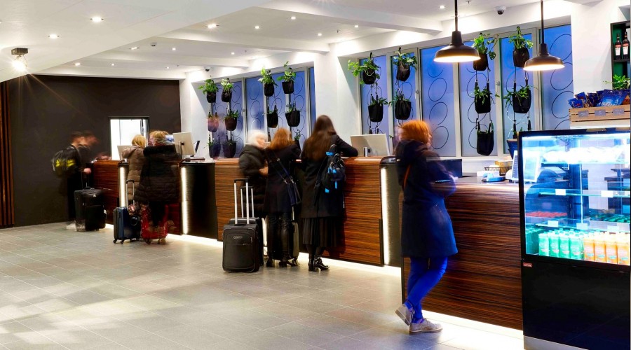 Turizm �al��anlar� sendikas�z