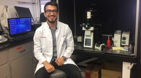 Türk doktor adayından gururlandıran başarı