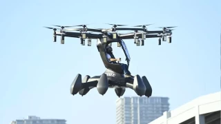 Uçan araç 'Hexa', Tokyo'da ilk gösteri uçuşunu yaptı