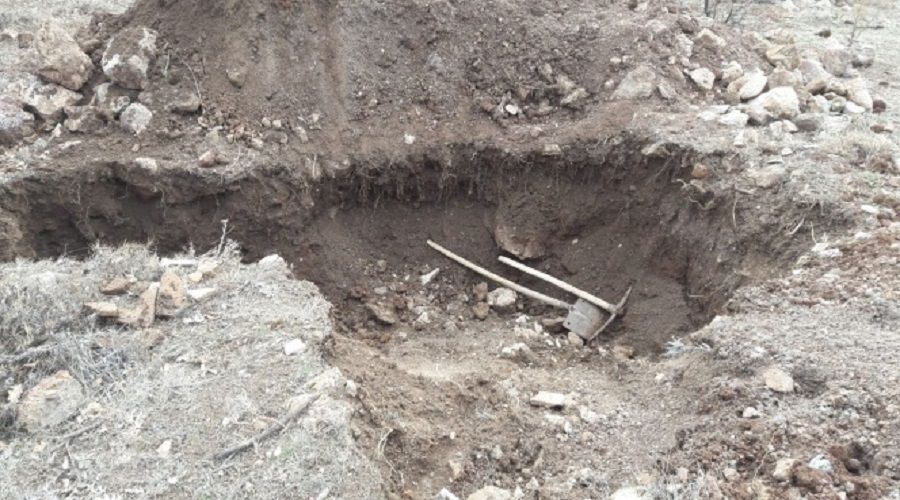 Uzman çavuşlar kaçak kazından gözaltına alındı