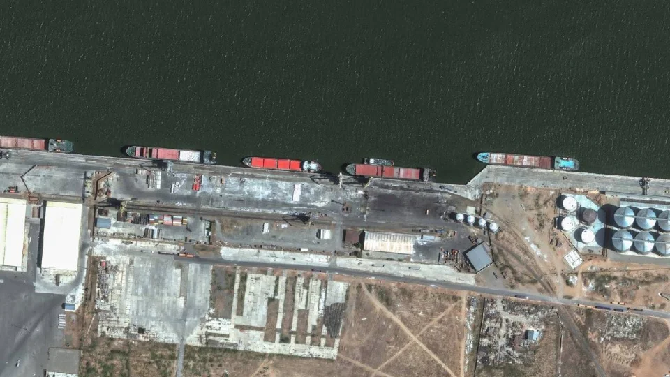 WSJ: Rusya, �ran ile uydu g�r�nt�leri payla��yor