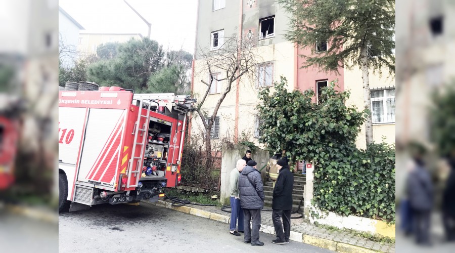 Yalnız yaşayan yaşlı adam çıkan yangında can verdi