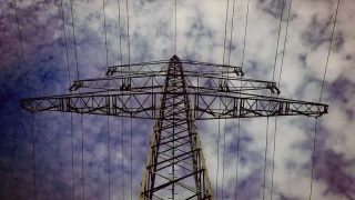 Yapt inatta elektrik akmna kaplan mteahhit ld