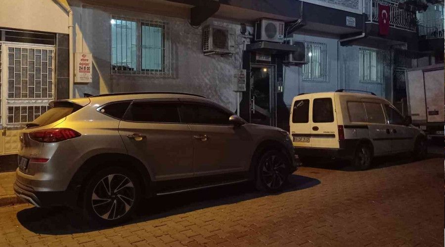 Yaşlı adam evinde ölü bulundu