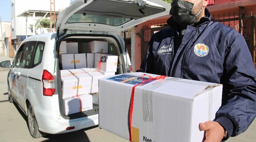 Yeni yıl paketleri ihtiyaç sahibi vatandaşlara ulaştırıldı