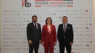 Yeni yüzyılın en rağbet görecek sektörleri masaya yatırıldı