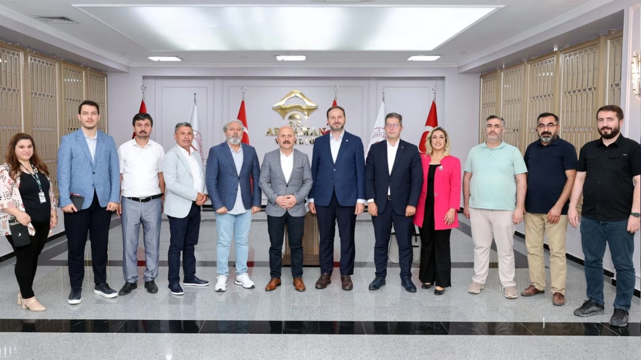 Yeşilay deprem bölgesinde çalışıyor