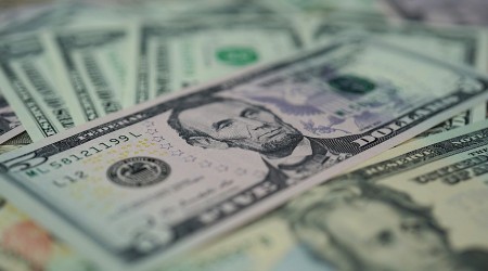 Yıl sonu enflasyon ve dolar kuru beklentisi yükseldi