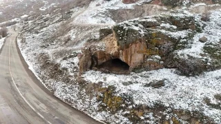 Yolcular�n dinlendi�i Kara Ma�ara'n�n ismi de�i�se de izleri kald�