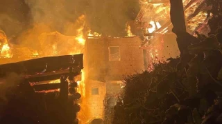 Yusufeli'nde yangın: 3 ev, 3 ahır ve samanlık küle döndü