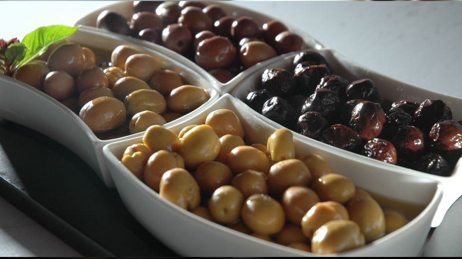  Zeytin ve zeytinya�� k�ymete binecek