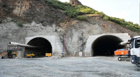 Zigana Tüneli inşaatının yüzde 70'i tamamlandı