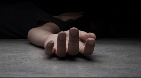 18 yaşındaki genç kız arkadaş kurbanı oldu