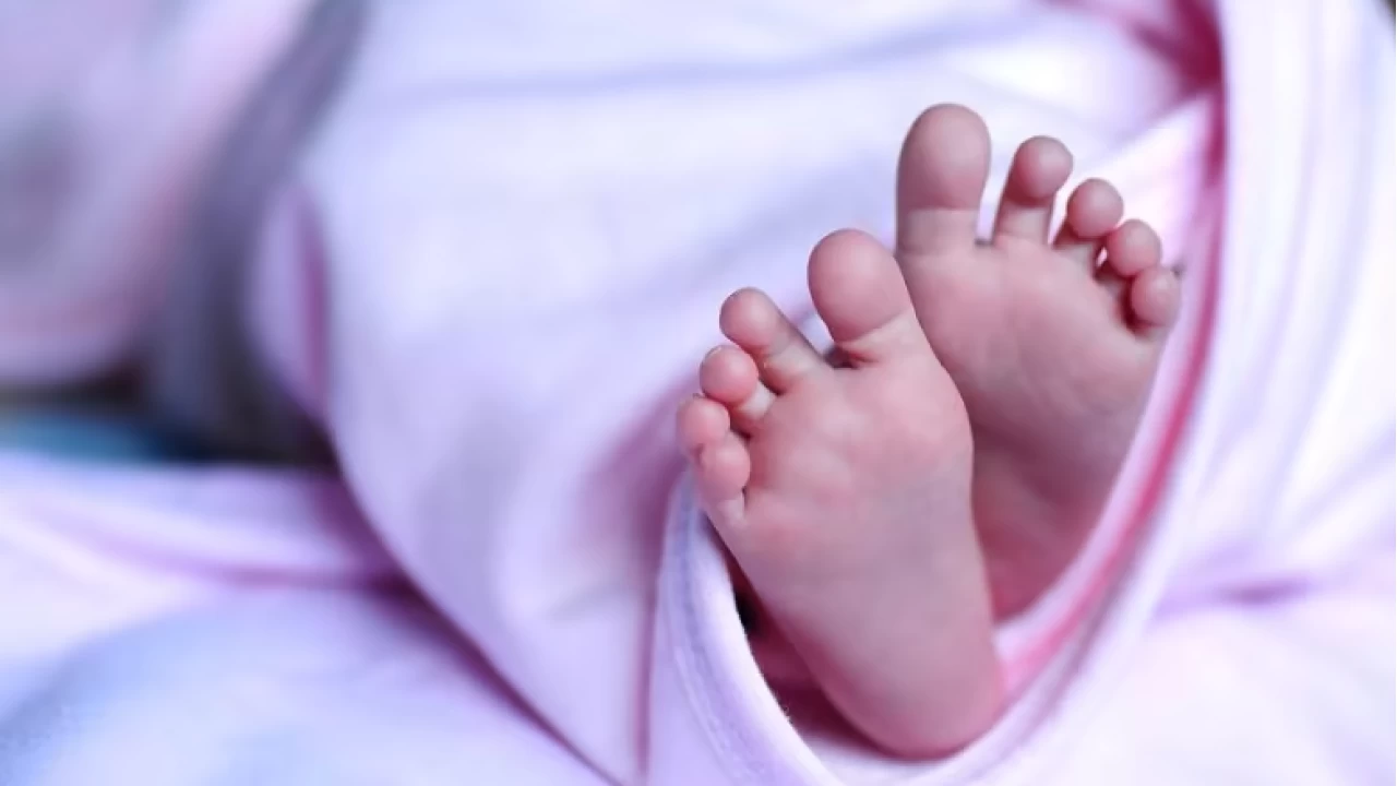 '21 ayl�k bebek yurtta bo�ularak �ld�'...  Bakanl�ktan a��klama geldi 