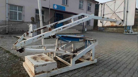 5 yaşındaki çocuk basketbol potasına sıkışarak öldü