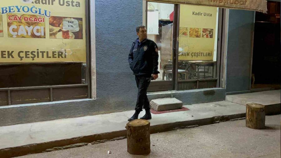 80 �ncesine d�nd�k... �neg�l'de i�yerine tarand�