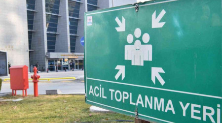 ABB başkentteki afet ve acil durum toplanma alanlarını yayınlamaya başladı