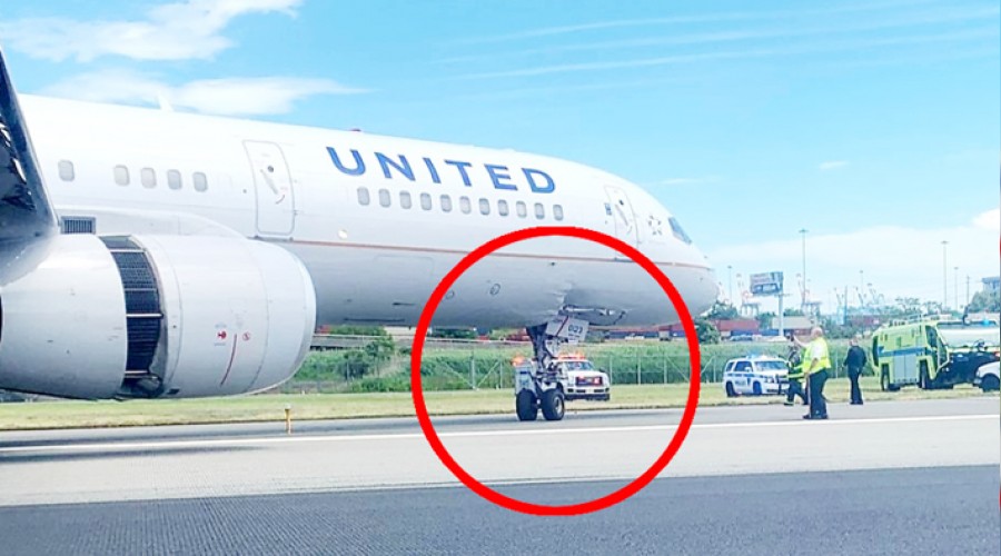 ABD'de inişte uçağın tekerleri patladı
