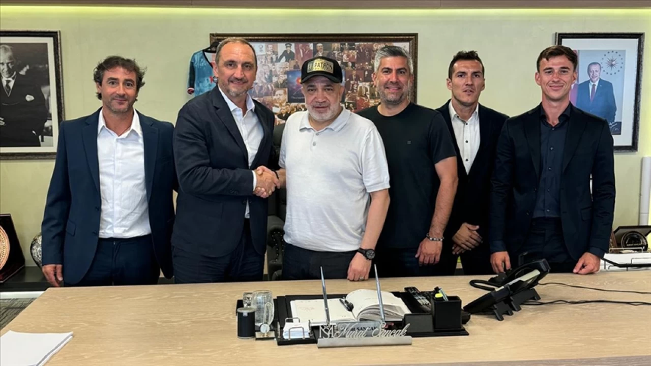 Adana Demirspor yeni teknik direktörünü buldu