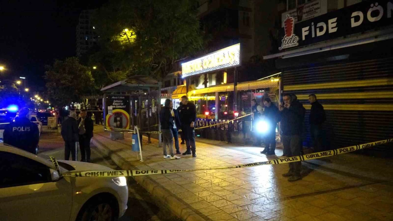 Adana'da iyeri sahibi, iyerinde infaz edildi