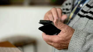 Akll Telefonlar Demansa Kar Koruma Salayabilir mi?