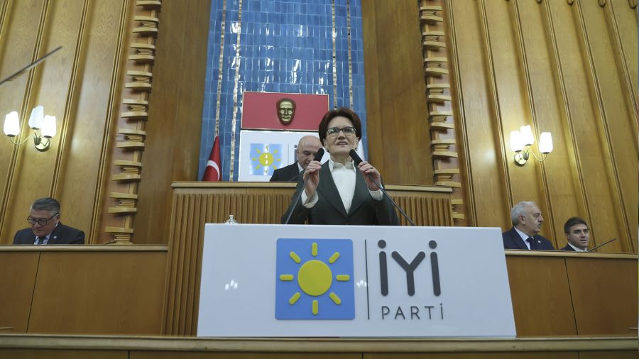 Ak�ener'den Erdo�an'a helallik cevab� 