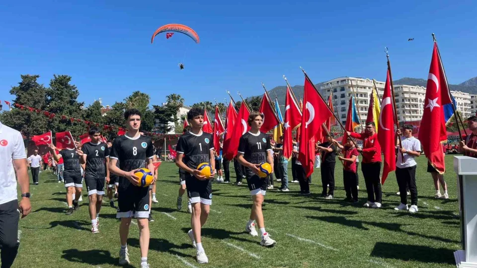Alanya'da yabancı vatandaşlar da bayram kutlamalarına katıldı