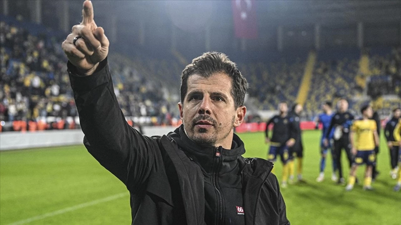 Alex'in yerine Emre Belözoğlu