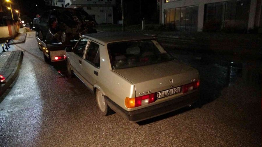 Alkolden ehliyetini kaptırdı, yine yakalandı