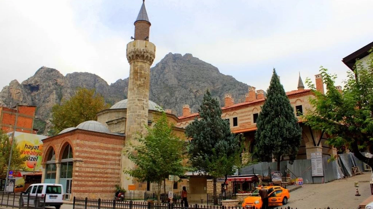Amasyann tarihi dokusuna zarif bir z: Kilari Sleyman Aa Camii