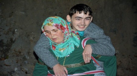 Ana 'candır'