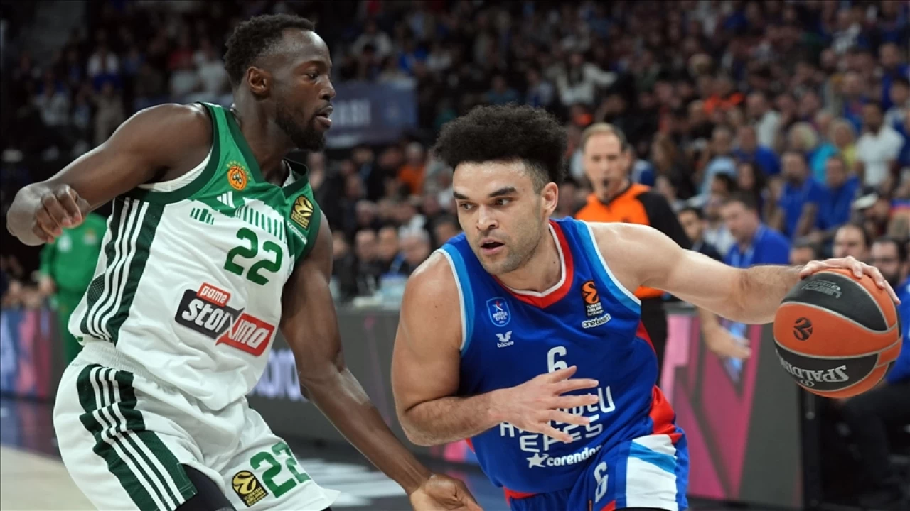 Anadolu Efes, Panathinaikos’u mağlup etti