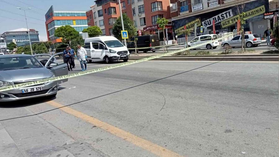 Ankara'da araçta kendini vuran kadın hastaneye kaldırıldı