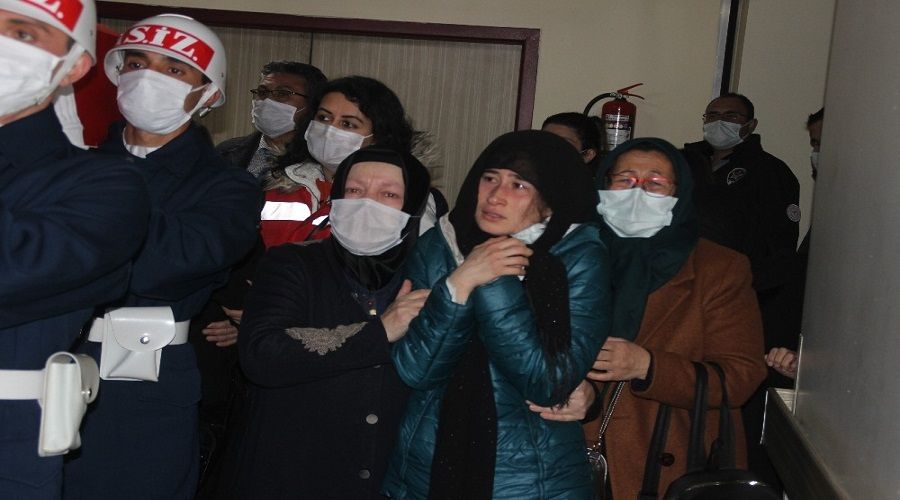 'Anne, ağabeyim morgda üşür'