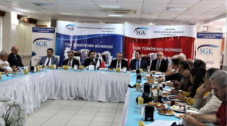 Antalya'da 21 bine yakın yabancı istihdam ediliyor