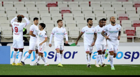 Antalyaspor Sivas'tan mutlu döndü