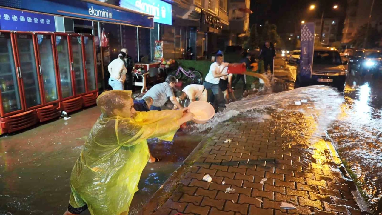 Atakum'da metrekareye 125 kilo yağış düştü