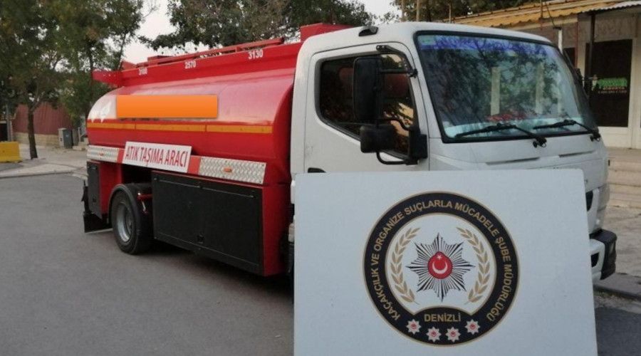 Atık taşıma aracından litrelerce kaçak akaryakıt çıktı