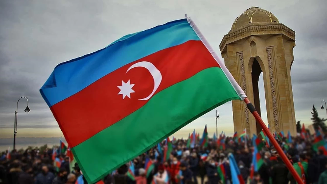 Azerbaycan isminin kökeni nedir?