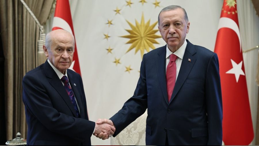 Bahçeli bu kez dediğini yaptıramadı