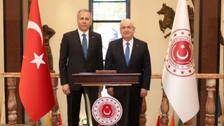 Bakan Güler: 'Sınırlarımızdan hiç kimsenin geçmesi mümkün değil'