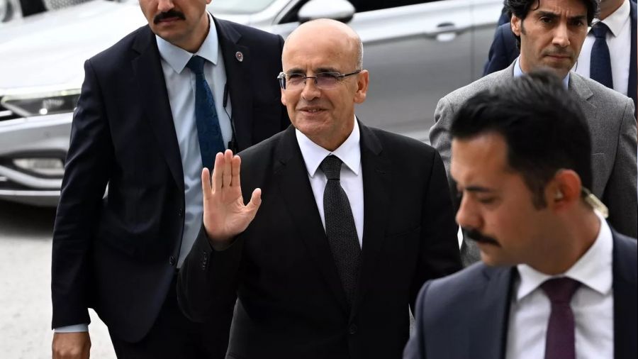 Bakan �im�ek'ten enflasyon mesaj�