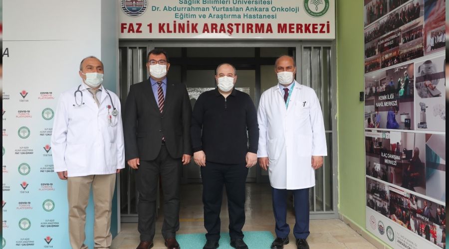 Bakan Varank a�� g�n�ll�s� oluyor