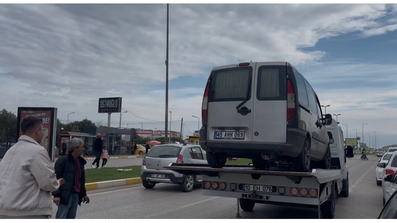 Bandırma'da araçta elektrik kaçağı paniği
