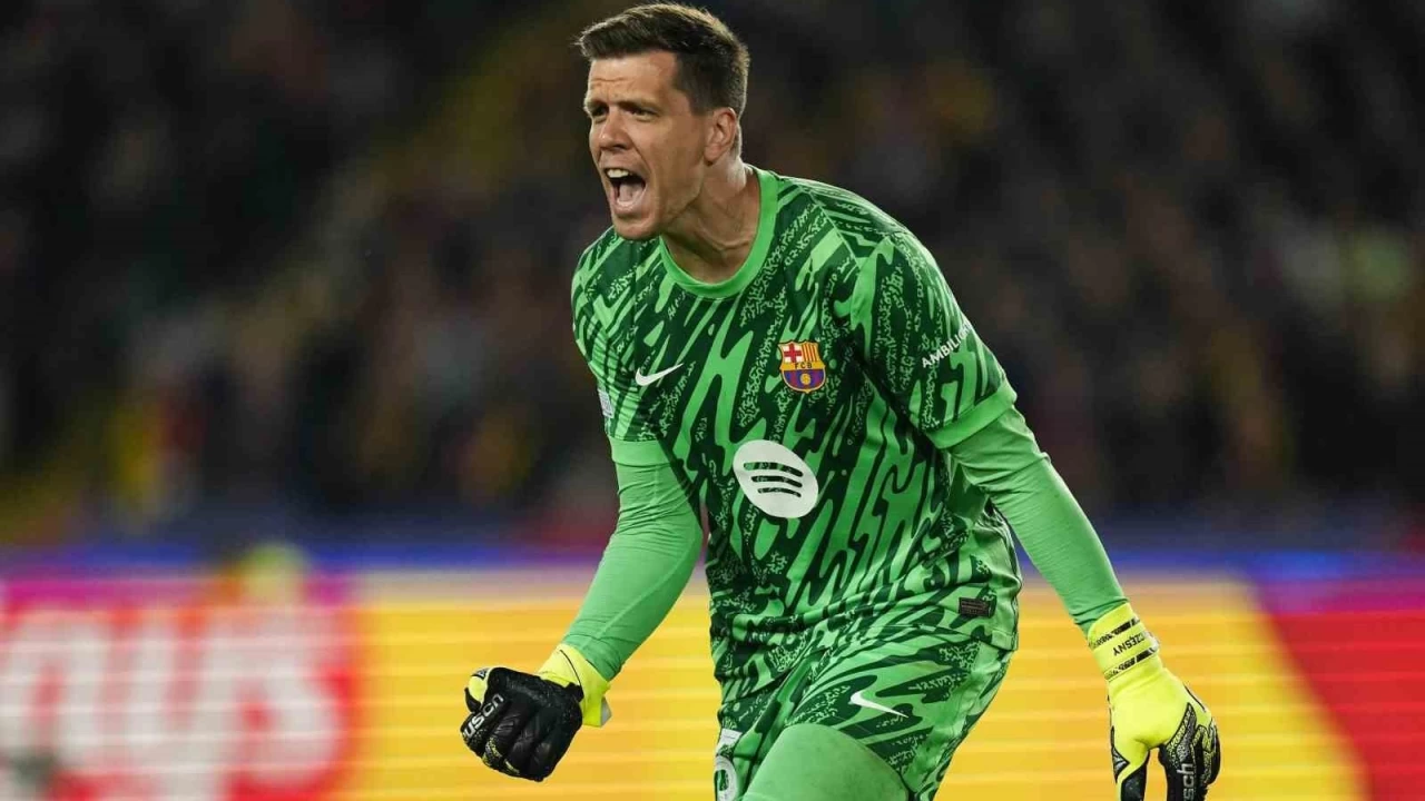 Barcelona 35 yaşındaki kalecisinin sözleşmesini 2 yıl uzattı