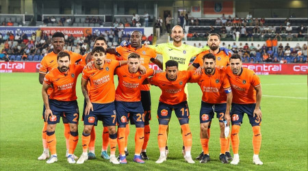 Başakşehir tur için Belçika'da