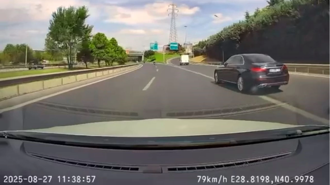 Bas�n Ekspres'te trafik magandas� ter�r�