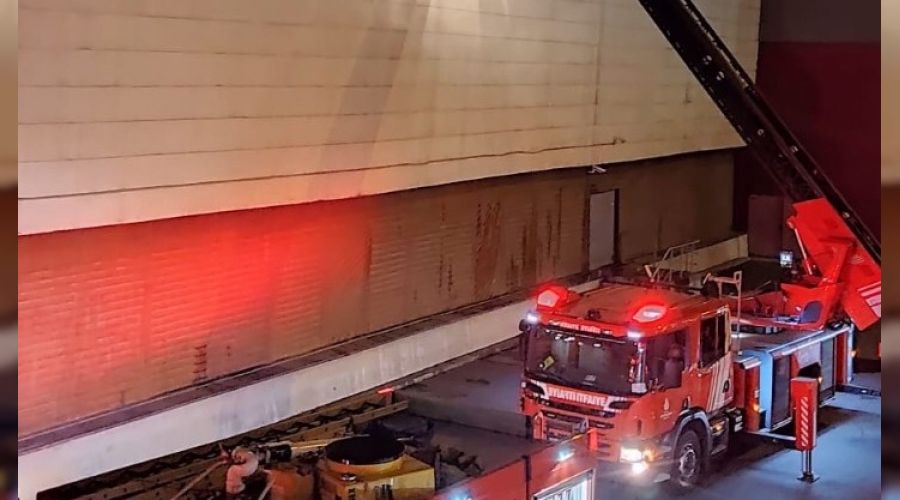 Bayrampaşa'da AVM'de yangın paniğe sebep oldu